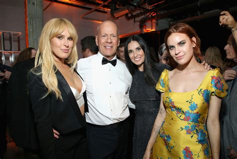 demi moore daughters with bruce willis